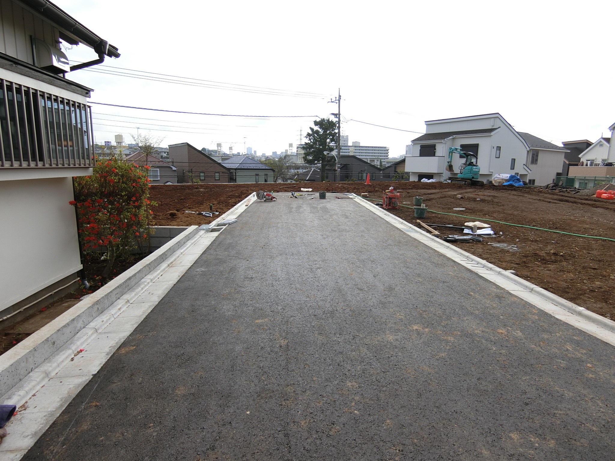 前面道路含む現地写真(2025年4月撮影)