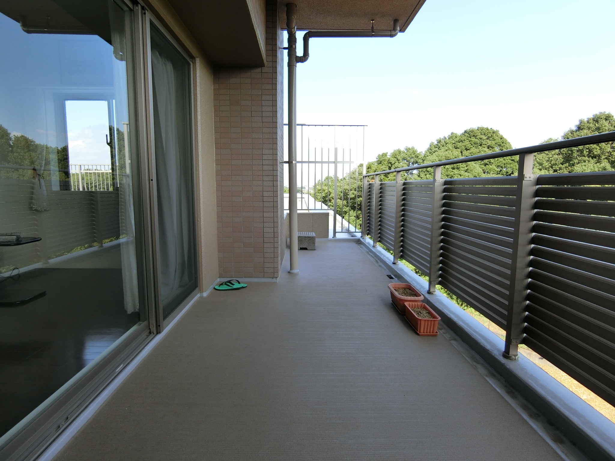 バルコニー(2025年9月撮影)