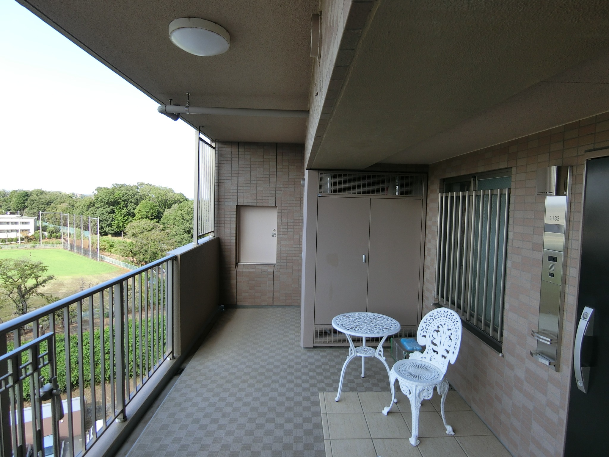 玄関(2025年9月撮影)